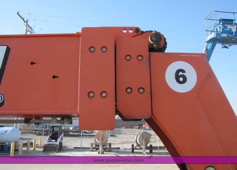 image for item 3043 2005 Lull 644E-42 telehandler