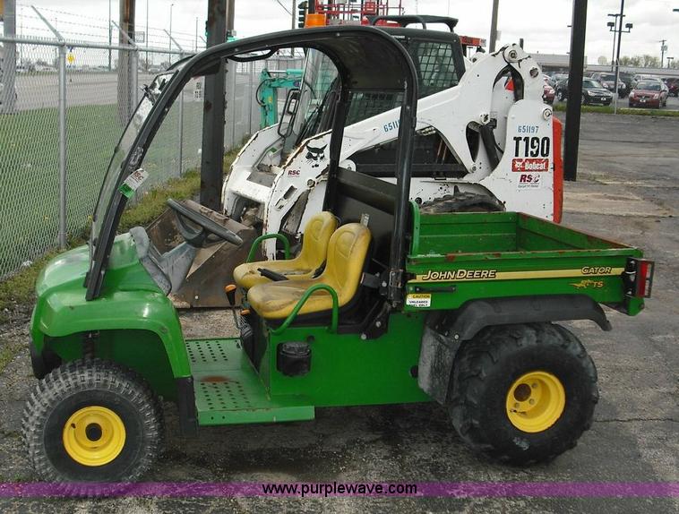 image for item 3293 2005 John Deere Gator TS