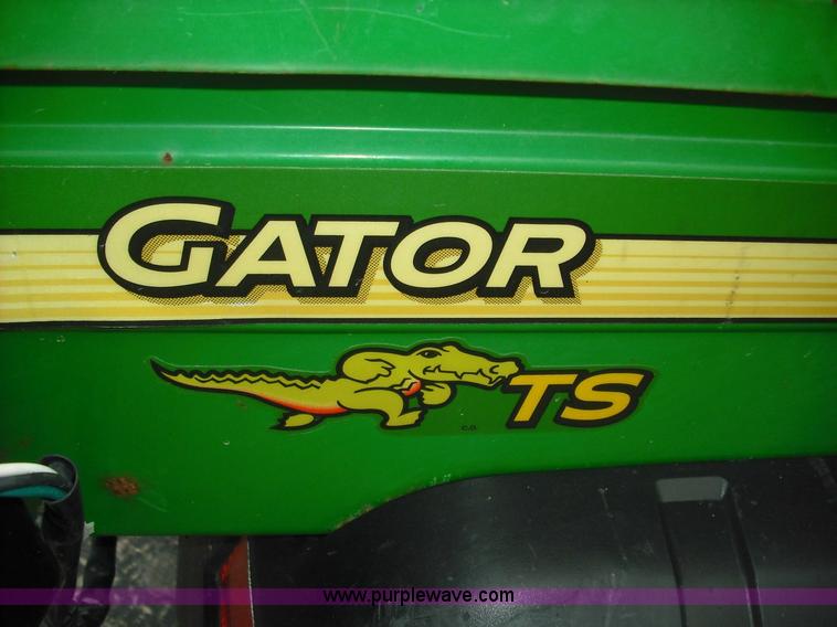 image for item 3293 2005 John Deere Gator TS