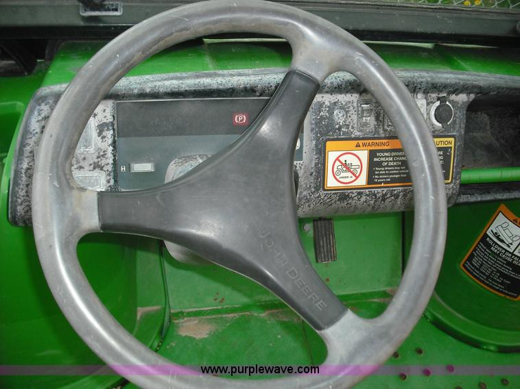 image for item 3293 2005 John Deere Gator TS