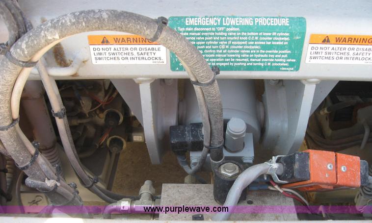 image for item 3986 Skyjack SJIII 4632 scissor lift