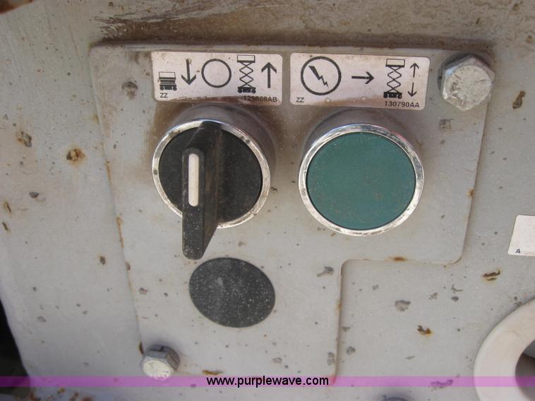 image for item 3986 Skyjack SJIII 4632 scissor lift