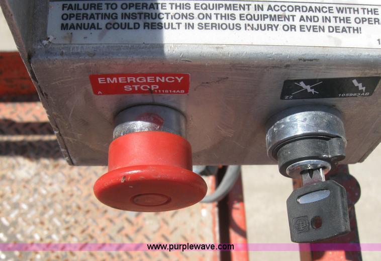 image for item 3986 Skyjack SJIII 4632 scissor lift