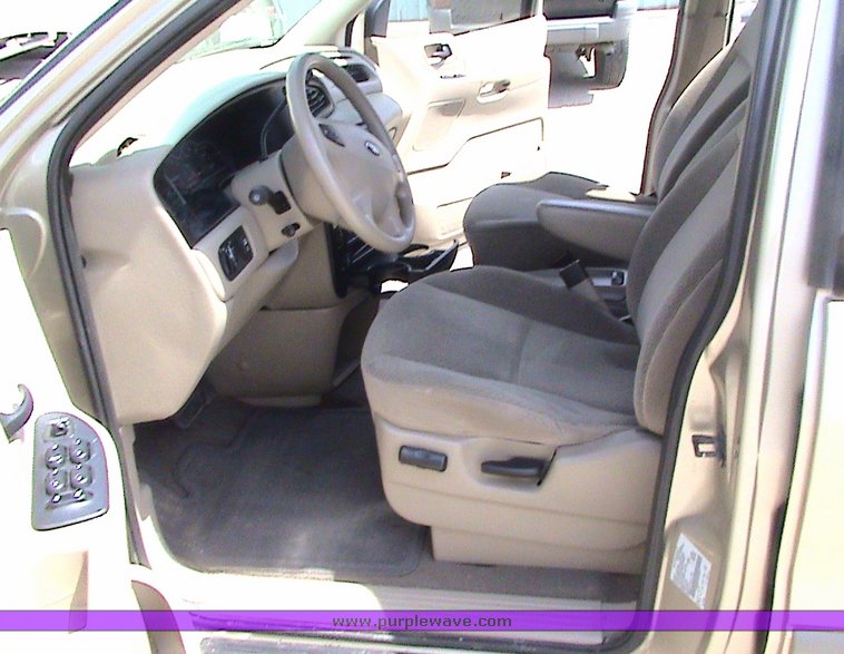 image for item 1100 2001 Ford Windstar LX