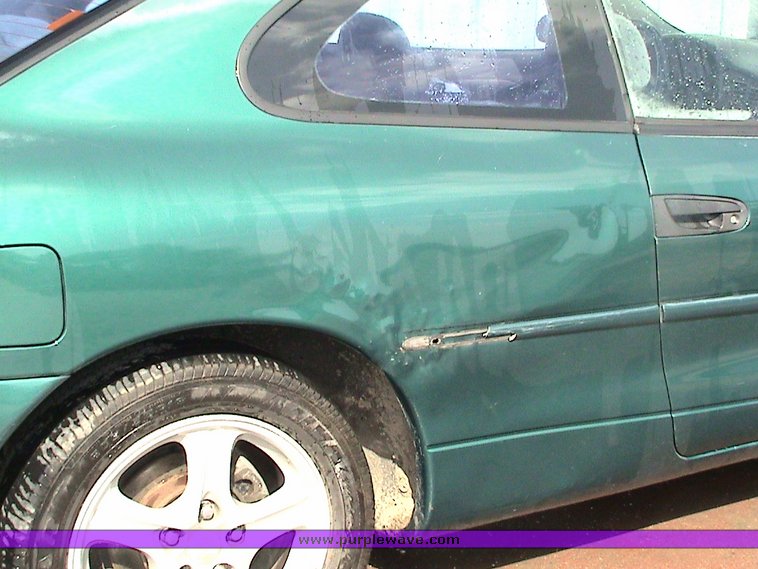 image for item 1101 1998 Dodge Avenger