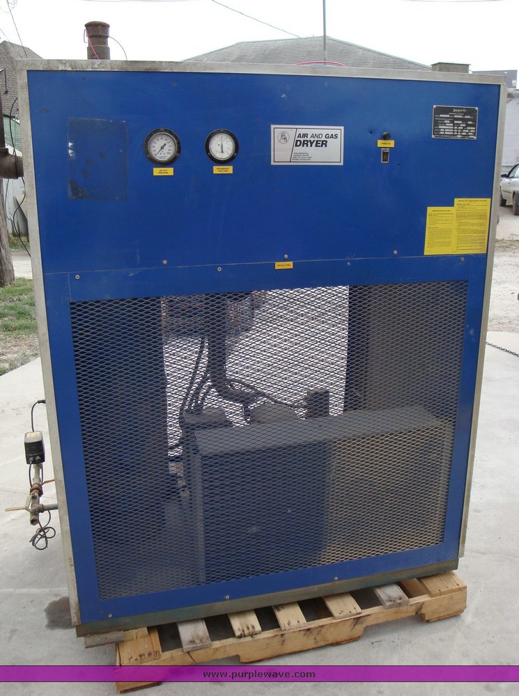 image for item 1108 Quincy 370-D screw type air compressor