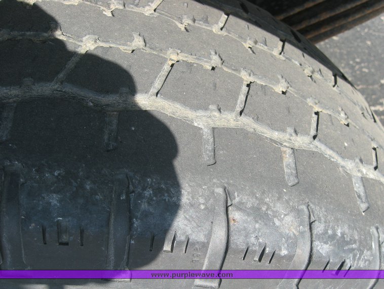 image for item 2022 1995 Ford F150 flare side pickup