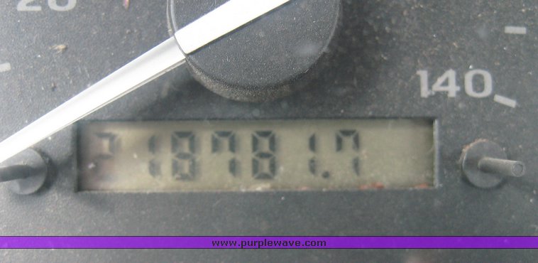 image for item 2022 1995 Ford F150 flare side pickup