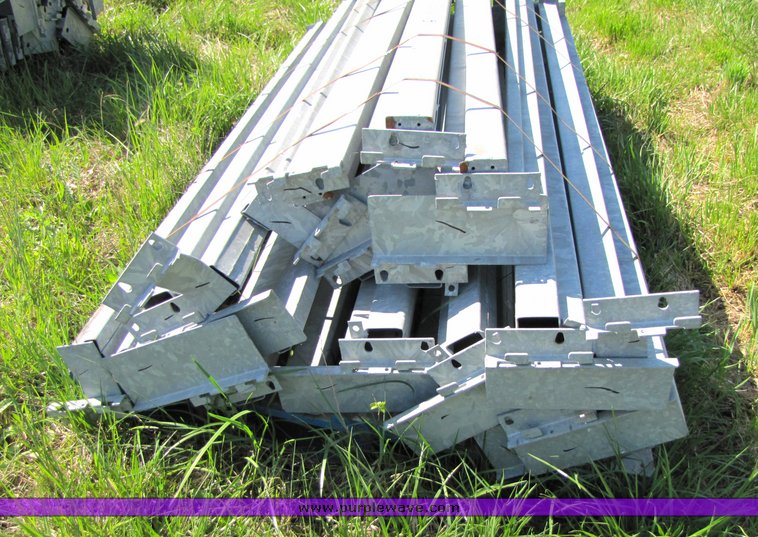 image for item 3019 (16) 93" mixed pallet racking cross members