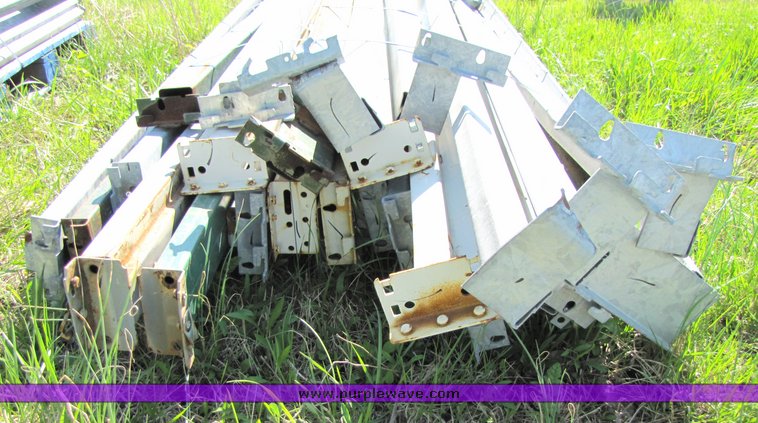 image for item 3020 (24) 93" mixed pallet racking cross members