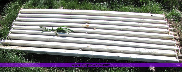 image for item 3027 (17) 93" pallet racking cross members