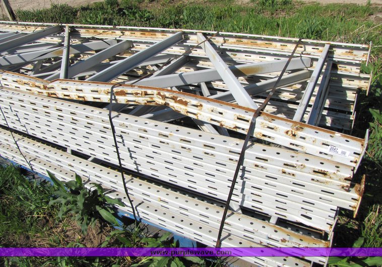 image for item 3047 (8) 14' x 44" pallet racking uprights