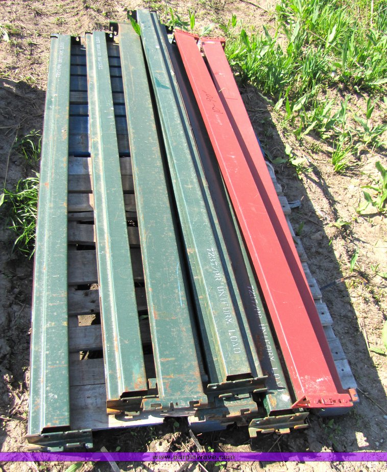 image for item 3049 (10) 90" pallet racking cross members