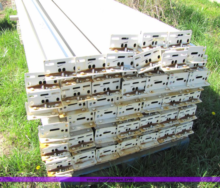 image for item 3056 (72) 93" pallet racking cross members