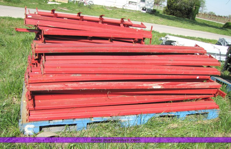 image for item 3057 (34) 90" pallet racking cross members