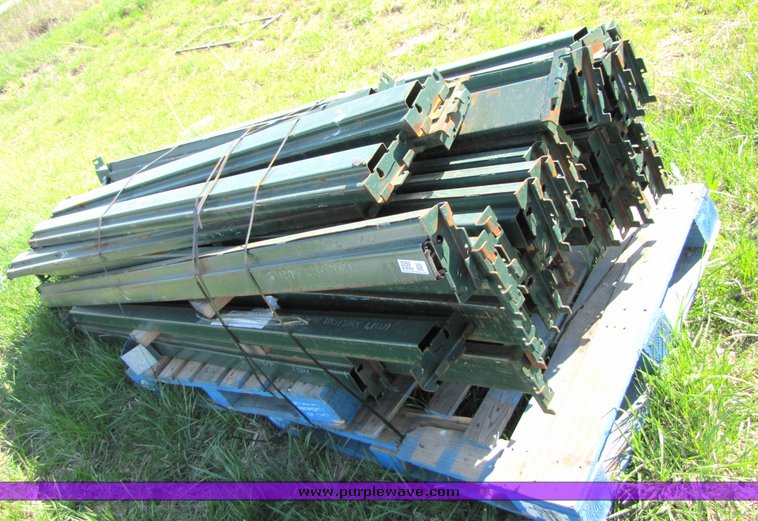 image for item 3059 (45) 94" mixed pallet racking cross members