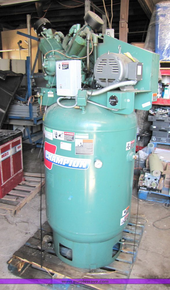 image for item 3060 2000 Champion VR10-12 upright air compressor
