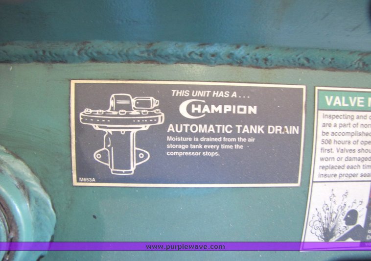 image for item 3061 1997 Champion HR10D-25 air compressor