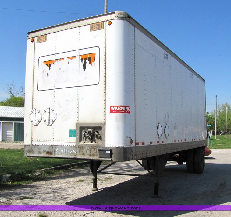 image for item 3062 1990 Pines van trailer