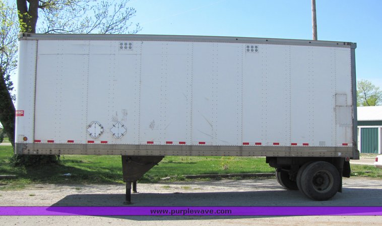 image for item 3062 1990 Pines van trailer