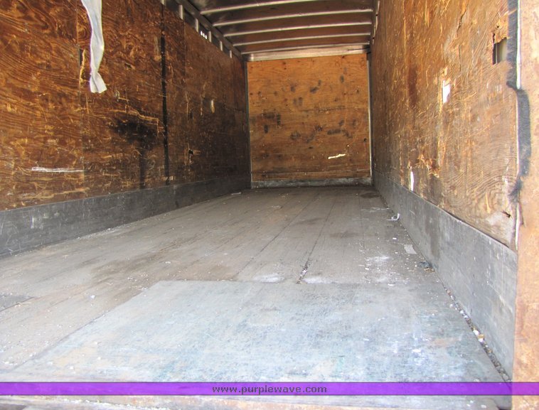 image for item 3062 1990 Pines van trailer