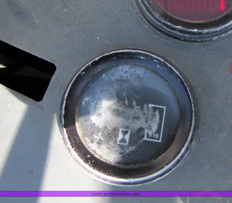 image for item 3066 Crown RC 3000 series forklift