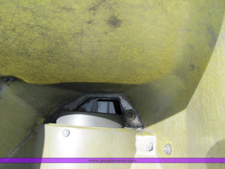 image for item 3090 John Deere 7000 planter