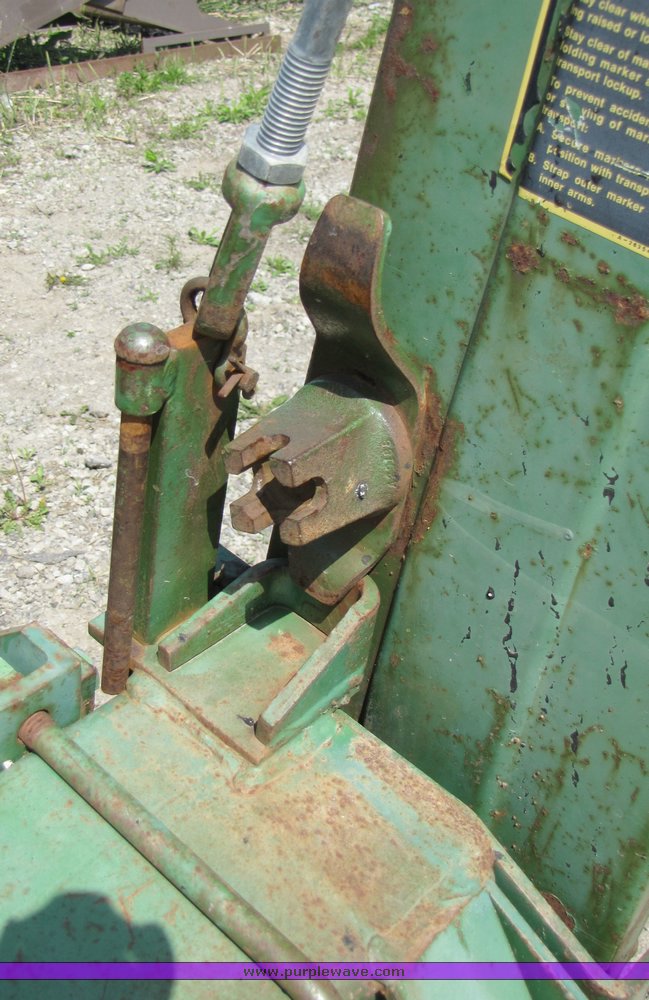 image for item 3090 John Deere 7000 planter