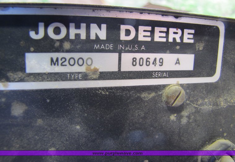 image for item 3090 John Deere 7000 planter