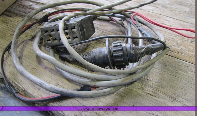 image for item 3090 John Deere 7000 planter