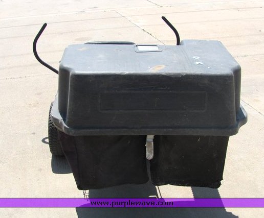 image for item 4033 Dixon Zeeter 30 riding lawn mower