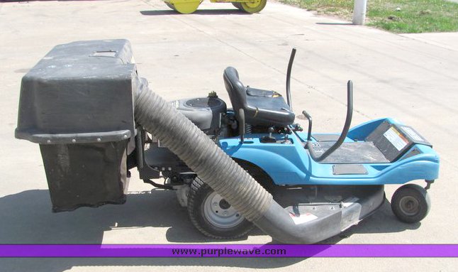image for item 4033 Dixon Zeeter 30 riding lawn mower