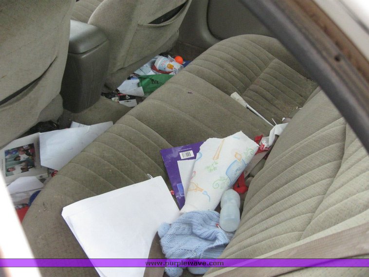 image for item 6247 2002 Pontiac Grand Prix SE