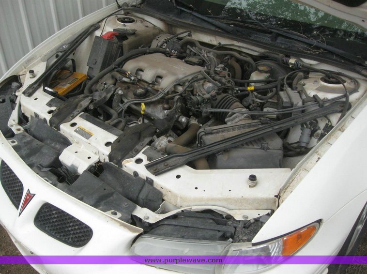 image for item 6247 2002 Pontiac Grand Prix SE