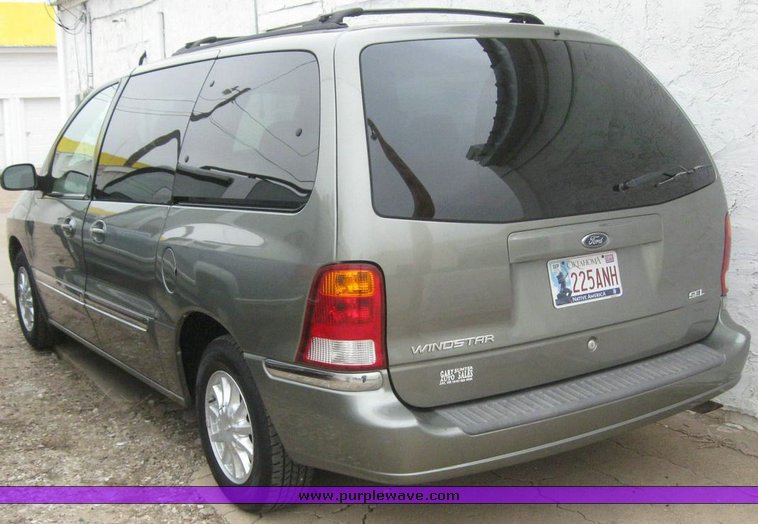 image for item 6249 2000 Ford Windstar SEL