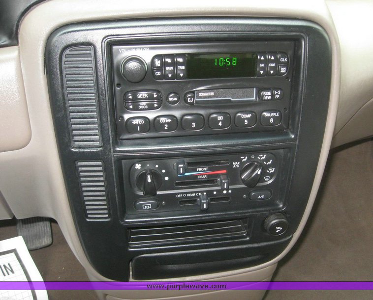 image for item 6249 2000 Ford Windstar SEL