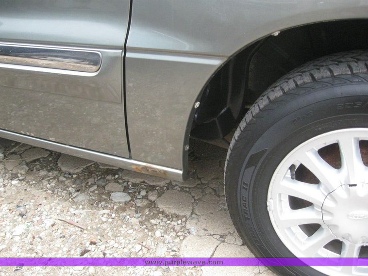 image for item 6249 2000 Ford Windstar SEL