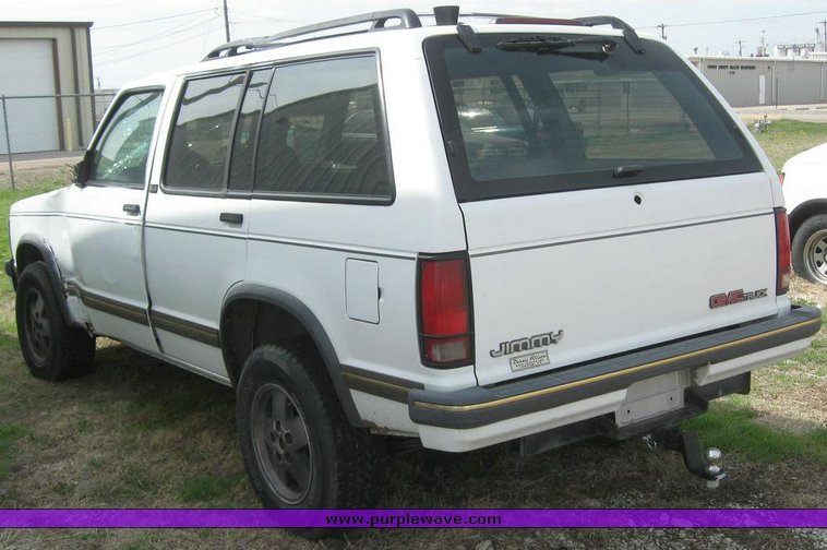 image for item 6288 1994 GMC Jimmy S15