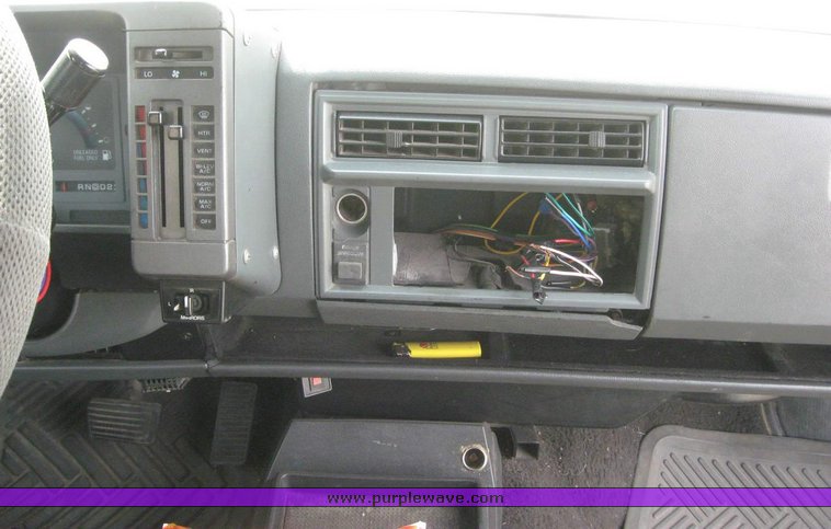 image for item 6288 1994 GMC Jimmy S15