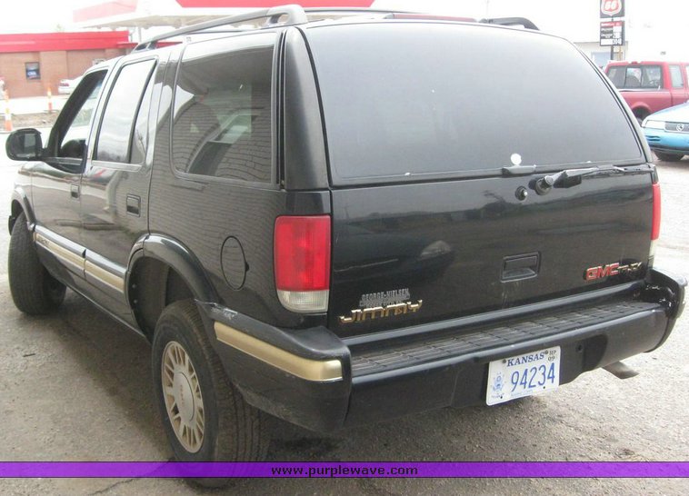 image for item 6300 1997 GMC Jimmy