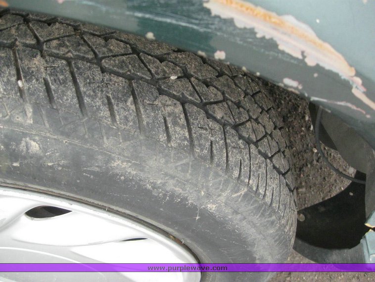 image for item 6301 1999 Plymouth Breeze