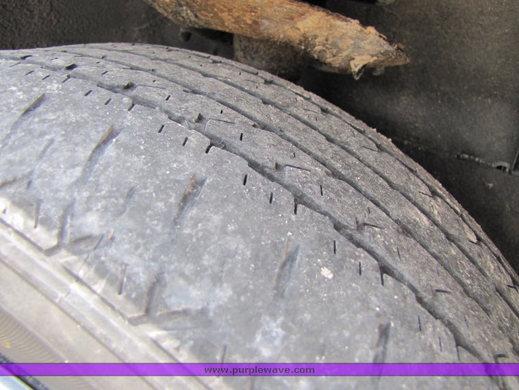 image for item 9054 2008 Chevrolet Uplander LS