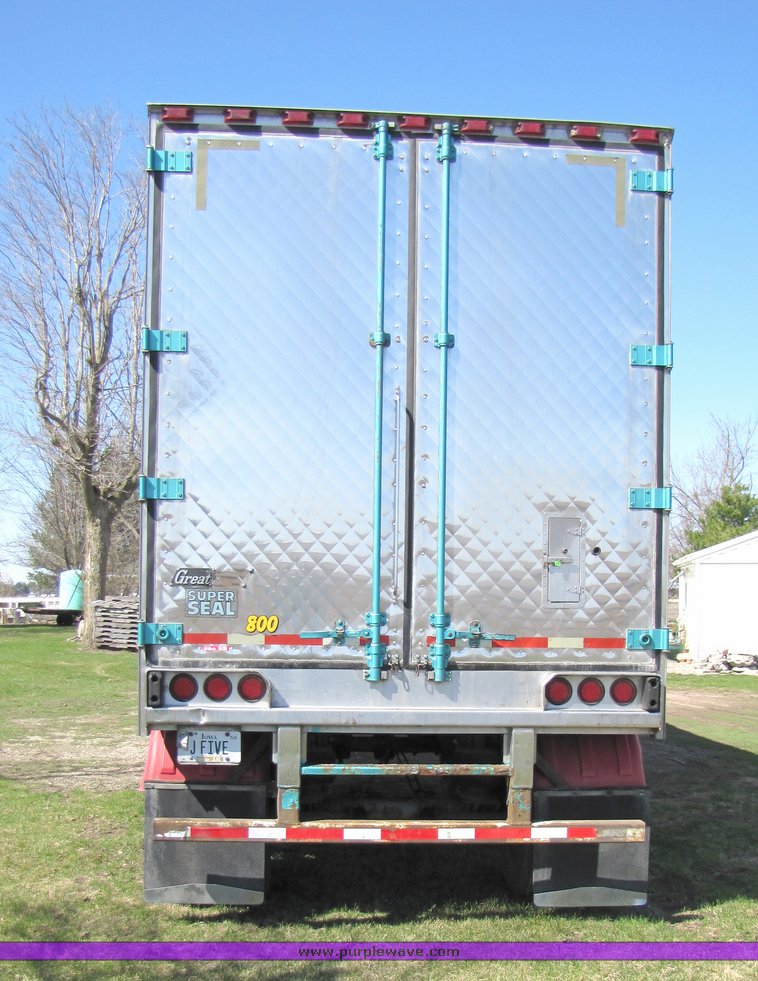 image for item 3041 1999 Great Dane refrigerated trailer
