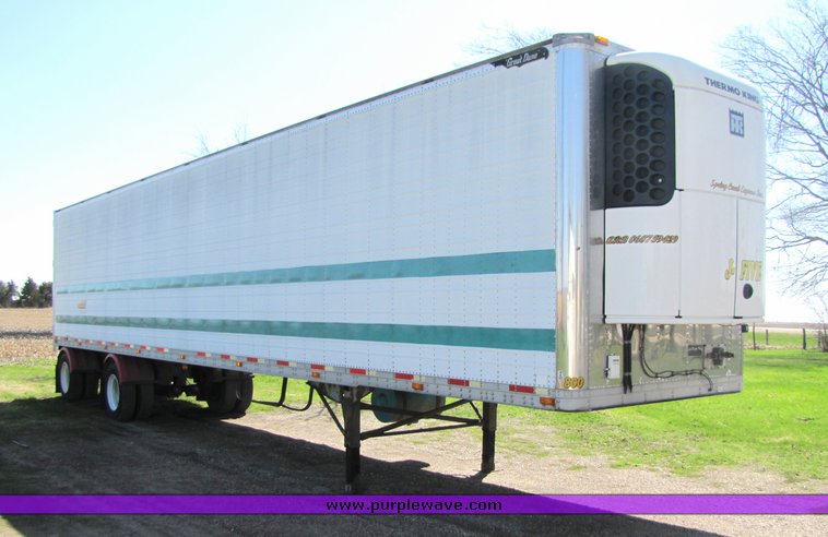 image for item 3041 1999 Great Dane refrigerated trailer