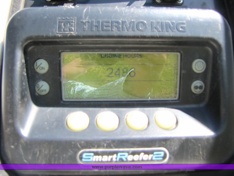 image for item 3041 1999 Great Dane refrigerated trailer