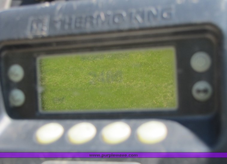 image for item 3041 1999 Great Dane refrigerated trailer