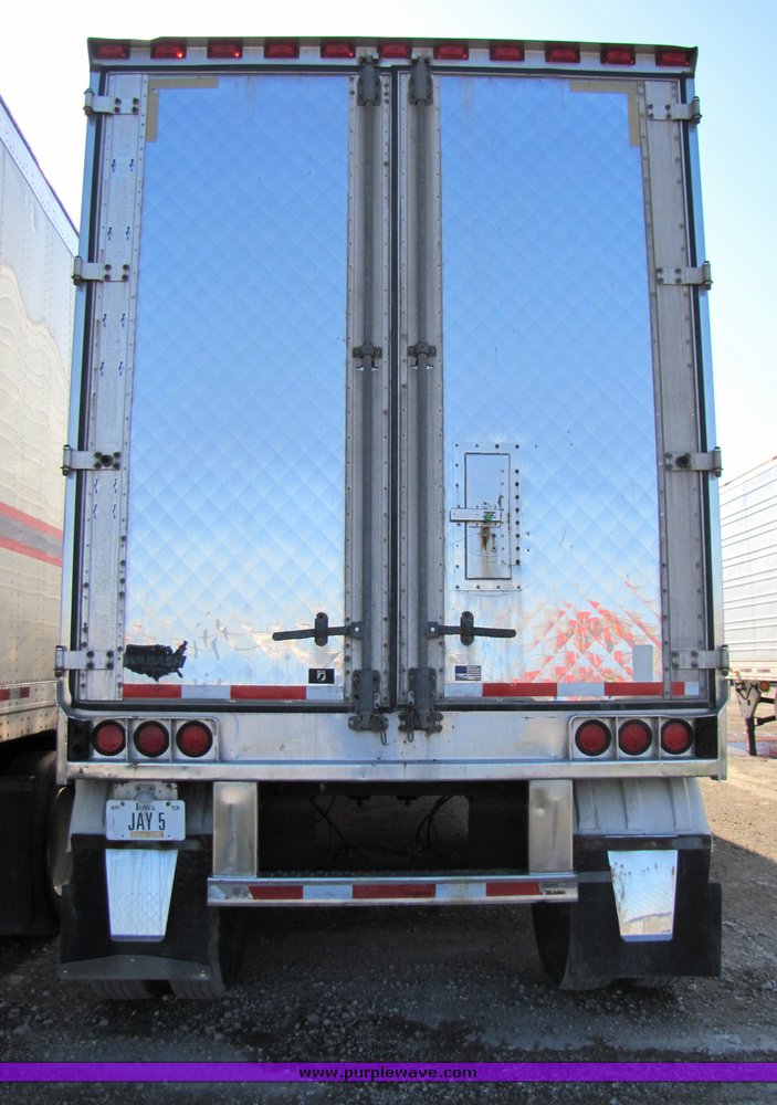image for item 3042 1999 Wabash refrigerated trailer