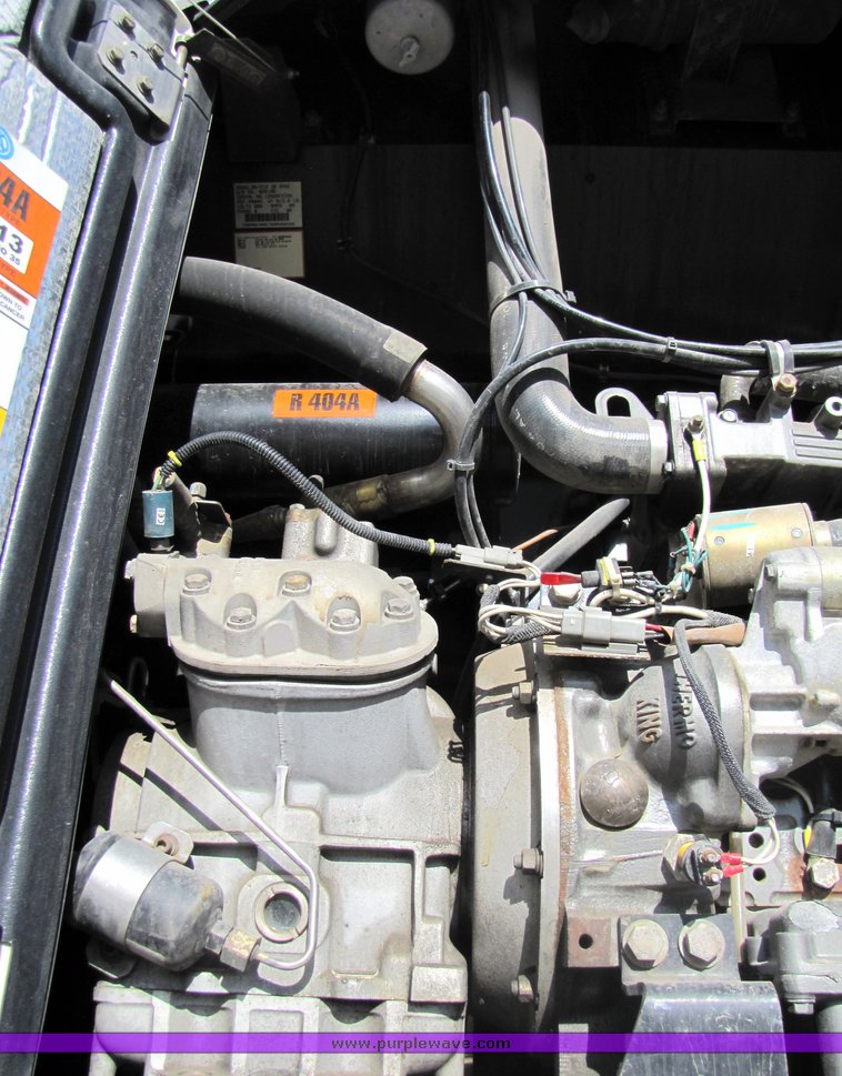 image for item 3042 1999 Wabash refrigerated trailer