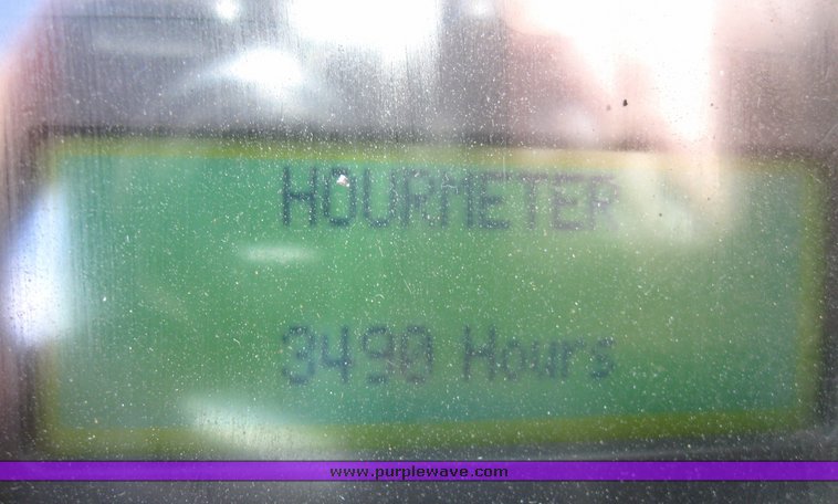 image for item 3056 1999 Volvo VNL64T semi truck