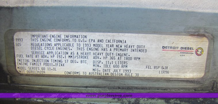 image for item 3065 1994 International Series 9600 cabover truck